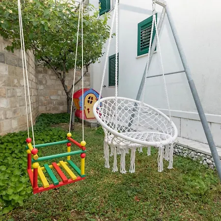 Gorgeous Home In Makarska Makarska
